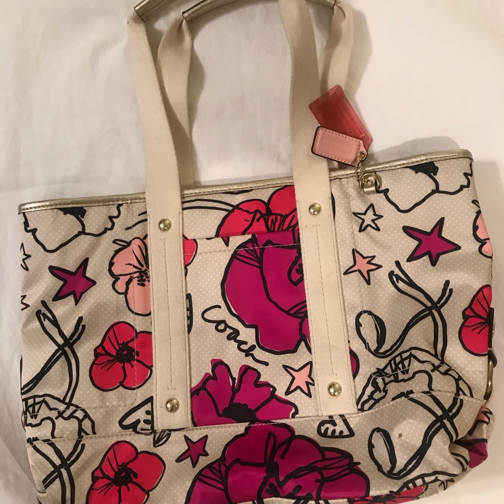 Coach floral shoulder/tote purse.